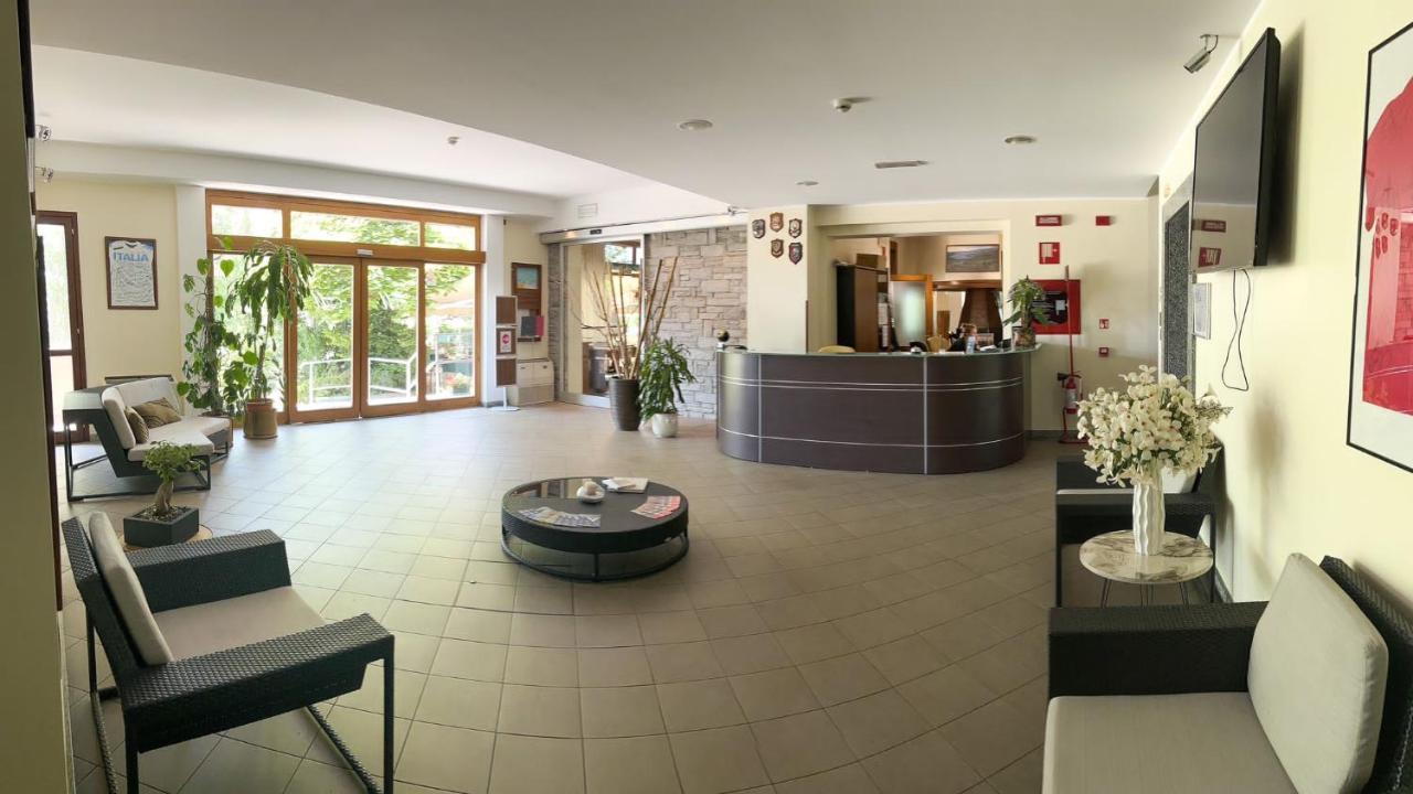 Hotel Mariuccia Varese Exterior photo